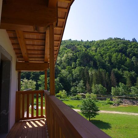 Pestrofa Bed & Breakfast San Pietro al Natisone Exterior photo
